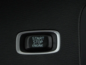 Седан Volvo S60 2012 года, 997077 рублей, Москва