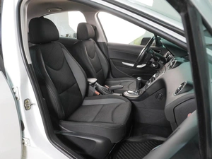 Седан Peugeot 408 2015 года, 949000 рублей, Воронеж