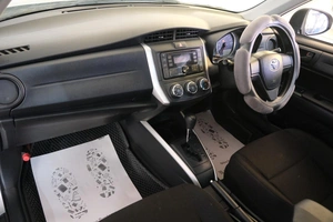 Универсал Toyota Corolla Fielder 2020 года, 1659000 рублей, Омск