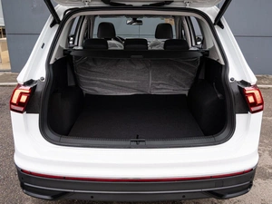 Внедорожник Volkswagen Tiguan L 2024 года, 3950000 рублей, Краснодар