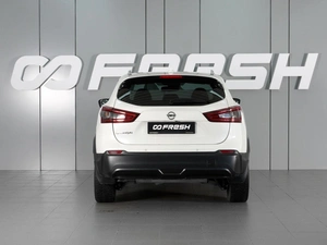 Внедорожник Nissan Qashqai 2021 года, 2150000 рублей, Красный Пахарь