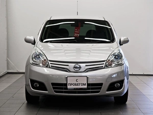 Хетчбэк Nissan Note 2010 года, 660000 рублей, Красноярск