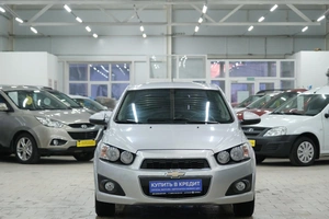 Седан Chevrolet Aveo 2014 года, 689000 рублей, Омск