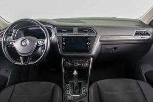 Внедорожник Volkswagen Tiguan 2017 года, 3089000 рублей, Пермь