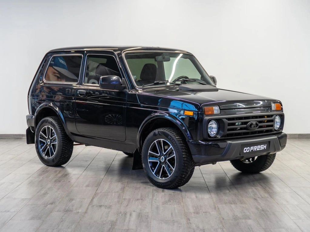 Внедорожник ВАЗ (LADA) 4x4 (Нива) 2018 года, 549000 рублей, Саратов