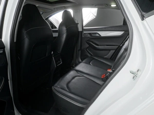 Лифтбек JAC J7 2023 года, 1599000 рублей, Минеральные Воды
