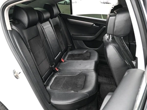 Седан Volkswagen Passat 2012 года, 999000 рублей, Кирилловка