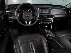 Седан Kia Optima 2017 года, 1799000 рублей, Воронеж