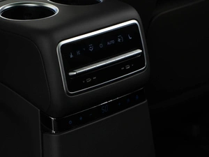 Внедорожник Li Auto L9 2023 года, 6087444 рублей, Москва