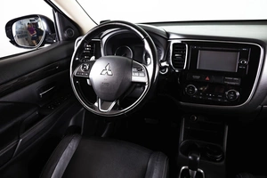 Внедорожник Mitsubishi Outlander 2016 года, 1959000 рублей, Пермь