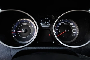 Седан Hyundai Elantra 2015 года, 899000 рублей, Ульяновск