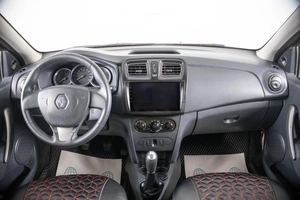 Седан Renault Logan 2016 года, 849000 рублей, Пермь