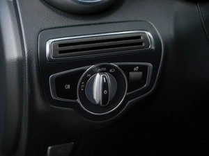Седан Mercedes-benz C-класс 2019 года, 2949033 рублей, Москва