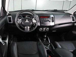 Внедорожник Mitsubishi Outlander 2011 года, 1429000 рублей, Ростов-на-Дону