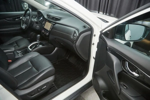 Внедорожник Nissan X-Trail 2019 года, 2497000 рублей, Красноярск