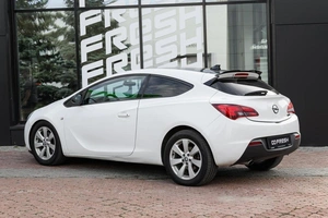 Хетчбэк Opel Astra 2013 года, 769000 рублей, Ульяновск