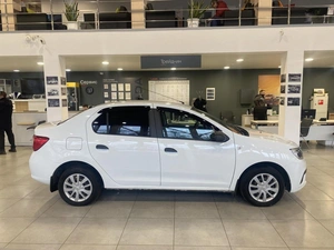 Седан Renault Logan 2020 года, 915000 рублей, Орёл