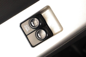 Седан Hyundai Solaris 2013 года, 989000 рублей, Тюмень