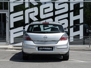 Хетчбэк Opel Astra 2008 года, 500000 рублей, Волгоград