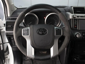 Внедорожник Toyota Land Cruiser Prado 2015 года, 3690000 рублей, Омск