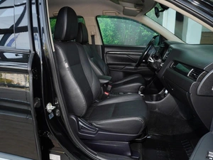Внедорожник Mitsubishi Outlander 2015 года, 1537000 рублей, Тверь