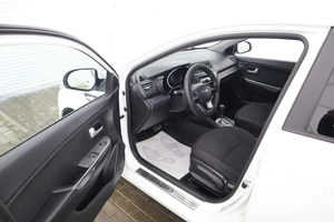 Седан Kia Rio 2013 года, 799000 рублей, Обнинск