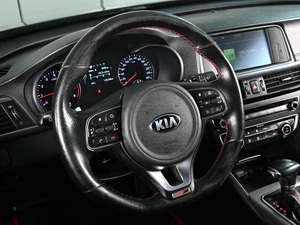 Седан Kia Optima 2016 года, 1929000 рублей, Аксай