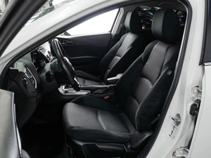 Седан Mazda 3 2014 года, 1329000 рублей, Тюмень