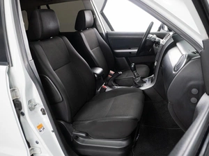 Внедорожник Suzuki Grand Vitara 2011 года, 950000 рублей, Тюмень