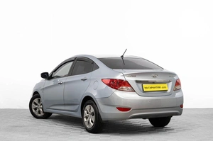 Седан Hyundai Solaris 2014 года, 709000 рублей, Барнаул