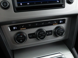 Седан Volkswagen Passat 2016 года, 1603444 рублей, Москва