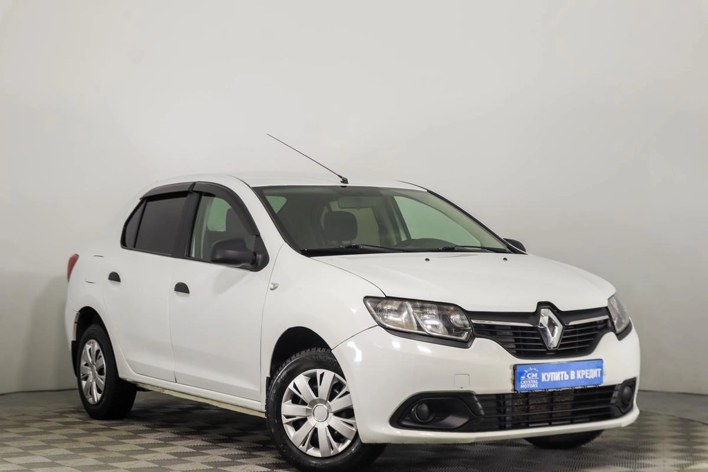 Седан Renault Logan 2015 года, 619000 рублей, Пермь