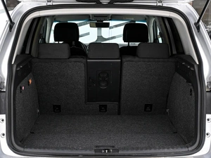 Внедорожник Volkswagen Tiguan 2011 года, 1050000 рублей, Волгоград