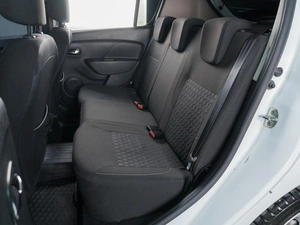 Хетчбэк Renault Sandero 2018 года, 949000 рублей, Сургут