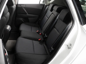 Хетчбэк Mazda Axela 2010 года, 847000 рублей, Тюмень