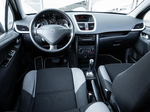 Хетчбэк Peugeot 207 2009 года, 398000 рублей, Ставрополь