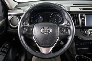 Внедорожник Toyota RAV4 2017 года, 2849000 рублей, Пермь