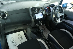Хетчбэк Nissan Note 2017 года, 999000 рублей, Омск