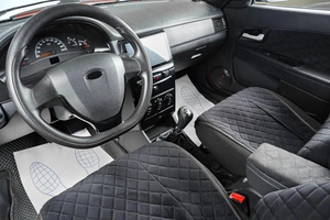 Седан ВАЗ (LADA) Priora 2011 года, 619000 рублей, Тюмень