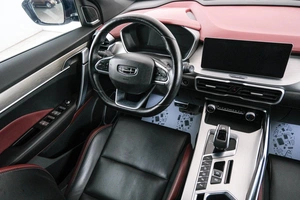 Внедорожник Geely Coolray 2020 года, 1799000 рублей, Красноярск