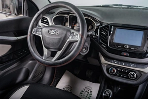 Универсал ВАЗ (LADA) Vesta Cross 2018 года, 999000 рублей, Томск