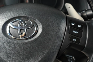 Седан Toyota Corolla 2006 года, 849000 рублей, Тюмень