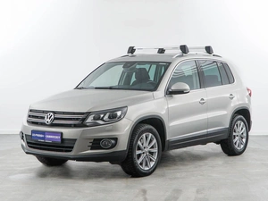 Внедорожник Volkswagen Tiguan 2014 года, 1587077 рублей, Москва