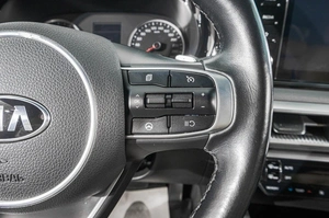 Седан Kia K5 2020 года, 2759000 рублей, Барнаул