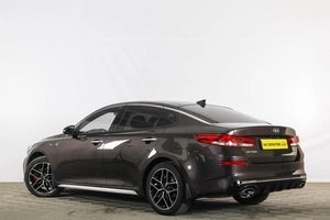Седан Kia Optima 2019 года, 2649000 рублей, Тюмень