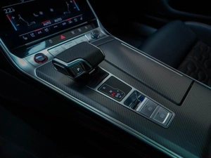Универсал Audi RS6 2023 года, 14345055 рублей, Москва