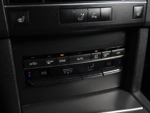 Седан Mercedes-benz E-класс 2011 года, 1299000 рублей, Воронеж