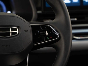 Седан Geely Emgrand 2023 года, 1768444 рублей, Москва