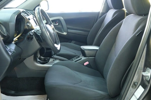 Внедорожник Toyota RAV4 2012 года, 1549000 рублей, Омск