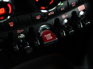 Хетчбэк MINI Cooper S 2021 года, 3419444 рублей, Москва